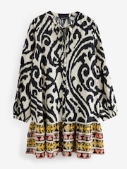 Monochrome - Image 1 of 1