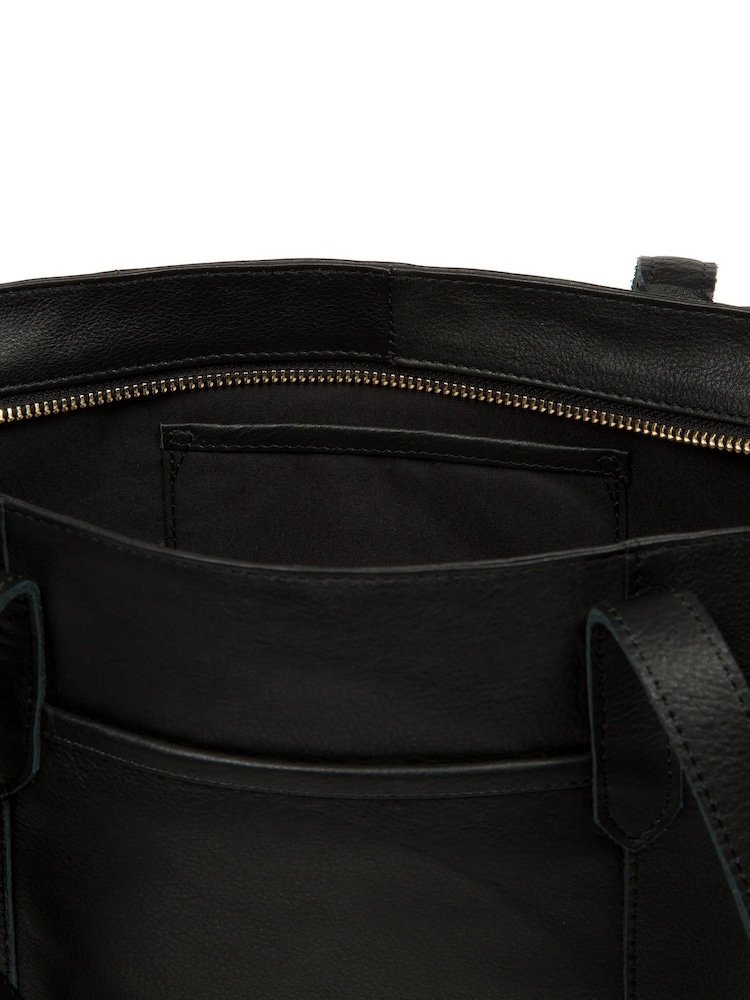 Pure Luxuries London 'Olney' Leather Handbag - Image 7 of 7