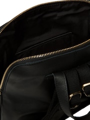 Pure Luxuries London 'Harrogate' Leather Black Backpack - Image 5 of 7