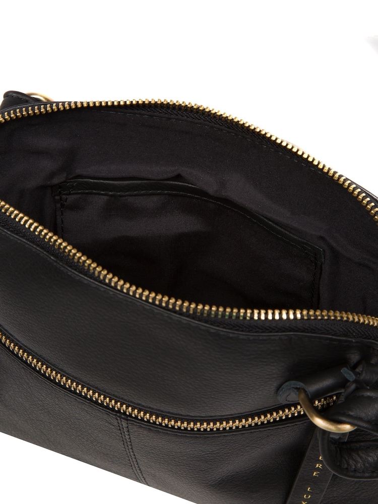 Pure Luxuries London 'Kirkham' Leather Cross-Body Black Bag - Image 5 of 7