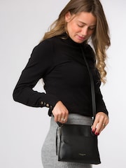 Pure Luxuries London 'Kirkham' Leather Cross-Body Black Bag - Image 7 of 7
