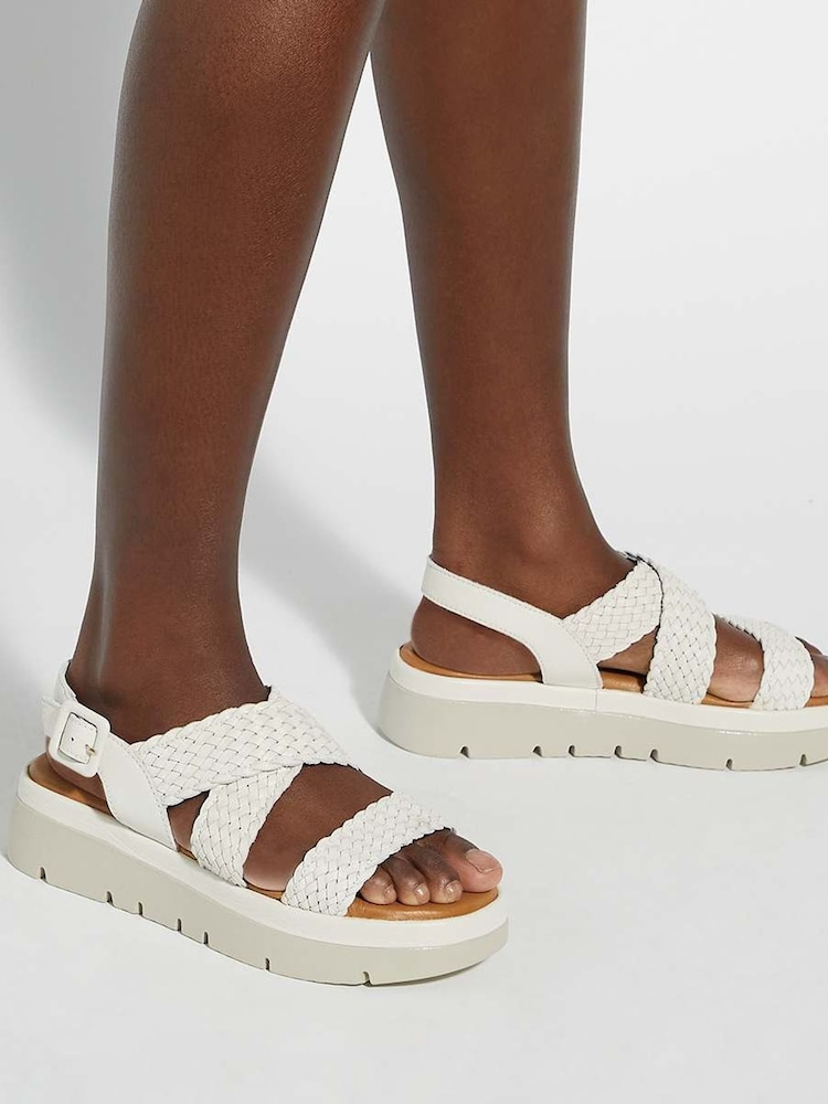 Blanco - Dune London Lorro Woven Strap Cross Over Heeled Sandals - Imagen 6 de 6 Blanco - Dune London Lorro Woven Strap Cross Over Heeled Sandals - Imagen 6 de 6