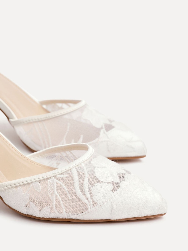 Linzi Essence Floral Lace Court Heels - Bild 5 von 5 Linzi Essence Floral Lace Court Heels - Bild 5 von 5