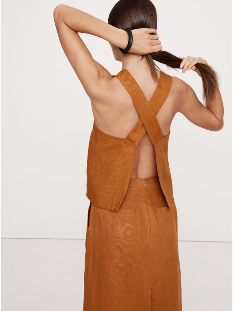 Banana Republic Brown V Neck Cross Back Linen Vest Top - Image 2 of 3 Banana Republic Brown V Neck Cross Back Linen Vest Top - Image 2 of 3