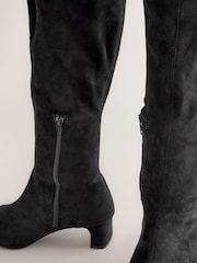 Negro - Forever Comfort® Chisel Toe Knee Sock Boots - Imagen 5 de 5