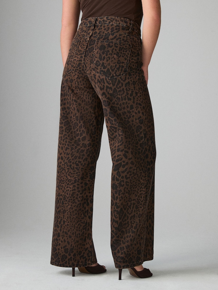 Leopard Print Hourglass Wide Leg Jeans - Image 2 of 8 Leopard Print Hourglass Wide Leg Jeans - Image 2 of 8