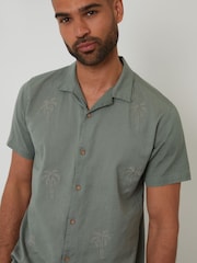Threadbare Green Linen Blend Palm Embroidered Short Sleeve Shirt - Image 4 of 5
