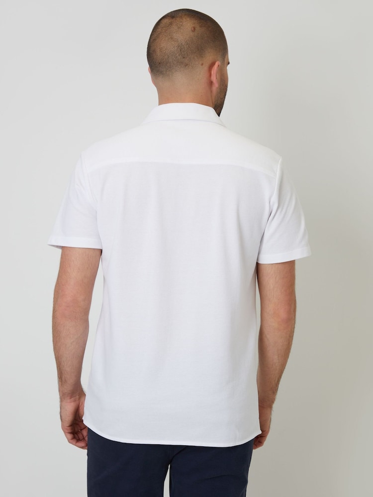 Threadbare White Jersey Pique Revere Collar Short Sleeve 100% Cotton Shirt - Image 2 of 5