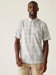 Regatta Grey Mens Loran Lightweight Shirt - Image 1 of 7