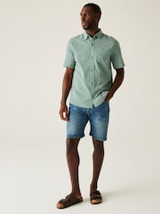 Regatta Green Mens Loran Lightweight Shirt - Image 3 of 7