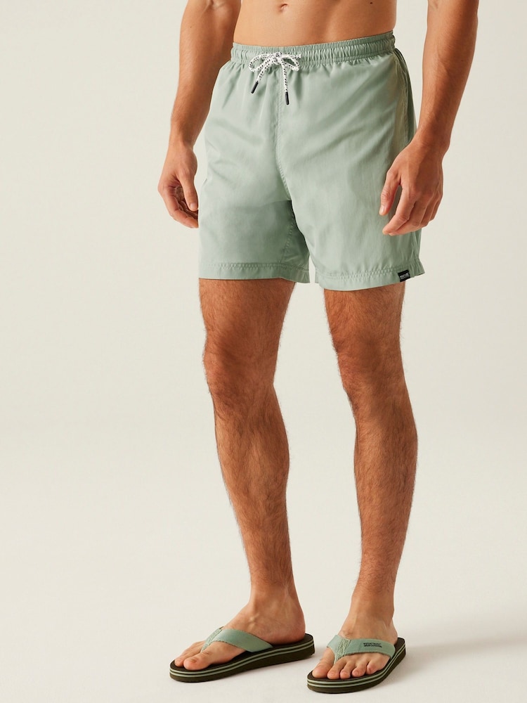 Зеленый - Regatta Mens Mackleyna Swim Shorts - Изображение 1 из 7