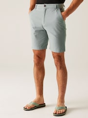 Verde - Pantaloni scurți casual pentru bărbați Regatta Sabastal - Imaginea 1 din 7