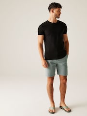 Verde - Pantaloni scurți casual pentru bărbați Regatta Sabastal - Imaginea 3 din 7