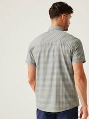 Regatta Blue/Orange Mens Travel Packaway Short Sleeve Shirt - Image 2 of 7