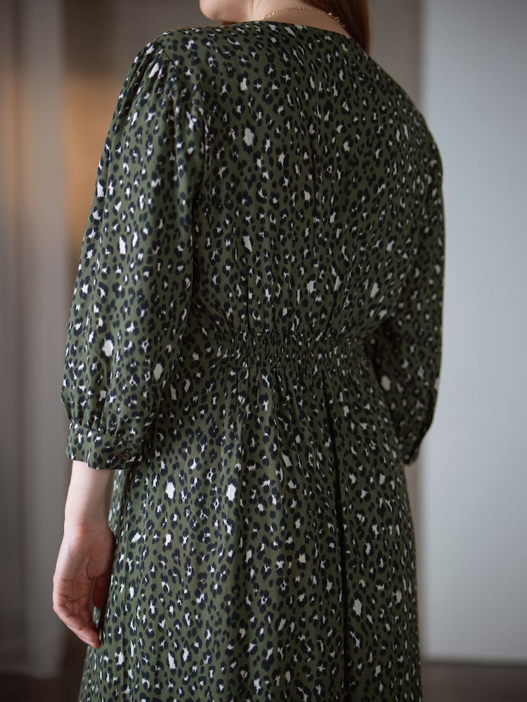 Seraphine Maternity Green Animal Print Dress - Image 4 of 4