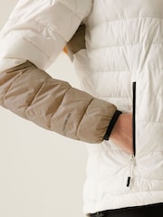 Regatta White Womens Hooded Hillpack III Jacket - Image 6 of 9