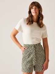 Regatta Black Womens 100% Cotton Orla Summer Shorts II - Image 2 of 8