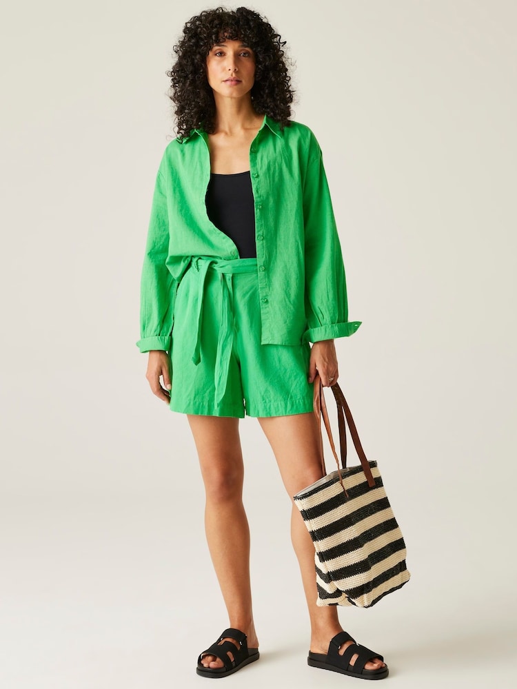 Regatta Green Womens Primevere II Shirt - Image 1 of 7 Regatta Green Womens Primevere II Shirt - Image 1 of 7