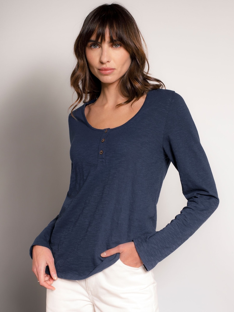 Celtic & Co. Green Slub Jersey Scoop Neck Henley 100% Cotton Top - Image 2 of 3