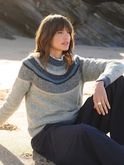 Celtic & Co. Green Statement Donegal Jumper - Image 2 of 7