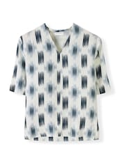 Celtic & Co. Half Sleeve V-Neck 100% Linen Tunic - Image 2 of 2