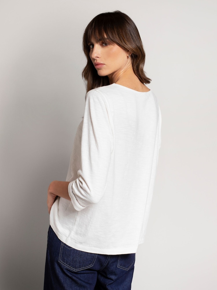 Celtic & Co. Natural Slub Trim Dtl Boat 100% Cotton Top - Image 2 of 6