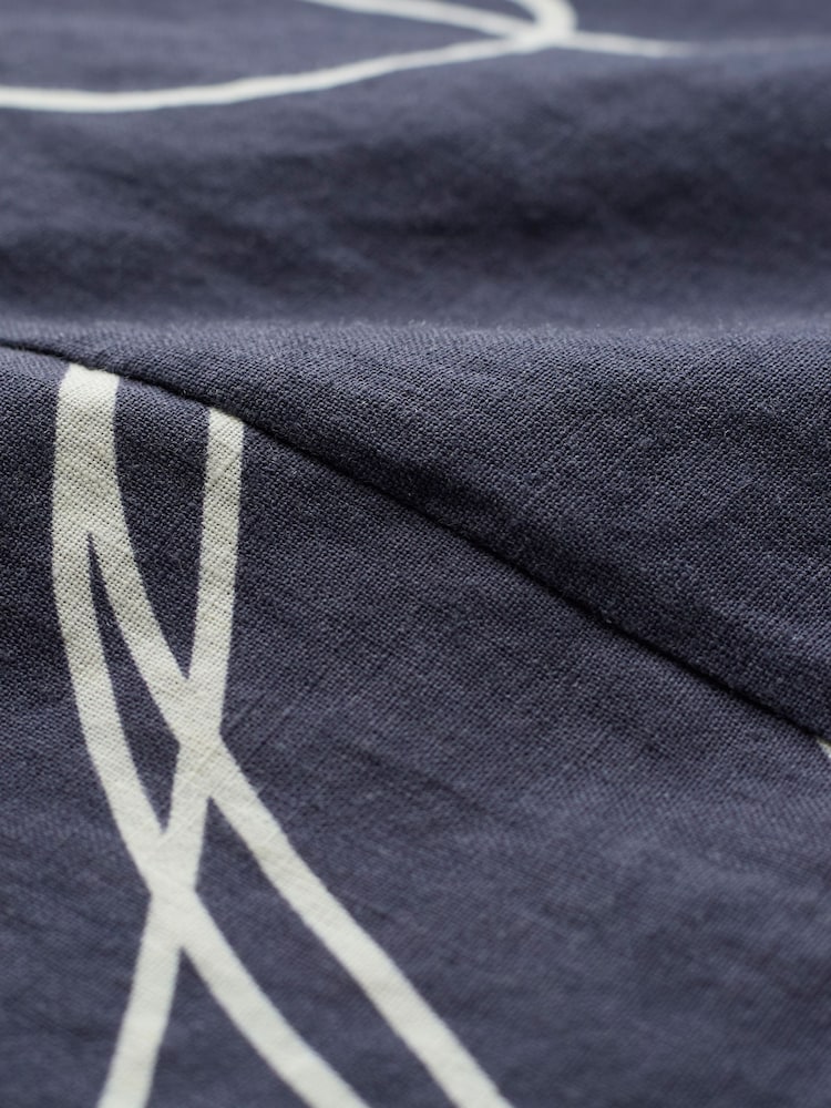 Celtic & Co. Half Sleeve V-Neck 100% Linen Tunic - Image 3 of 3