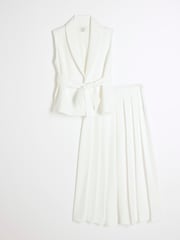 River Island White Girls 100% Cotton Sleeveless Jacket &Trouser Set - Image 1 of 5