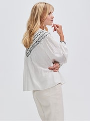 Ro&Zo White Embroidered Yoke Blouse - Image 2 of 5