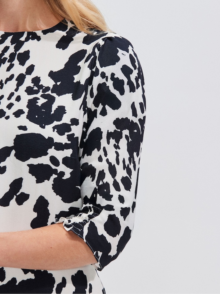 Ro&Zo Black Irregular Spot Printed Puff Sleeve Dress - Image 4 of 4 Ro&Zo Black Irregular Spot Printed Puff Sleeve Dress - Image 4 of 4