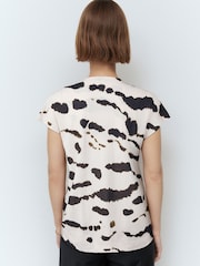 White/Black Animal Print Pintuck V-Neck Top - Image 3 of 5