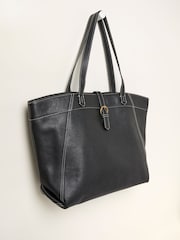 FatFace Tilly Black Leather Tote Bag - Image 4 of 5