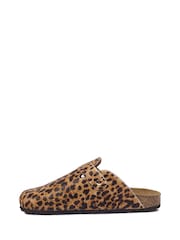 Celtic & Co. Stud Strap Clogs - Image 2 of 6