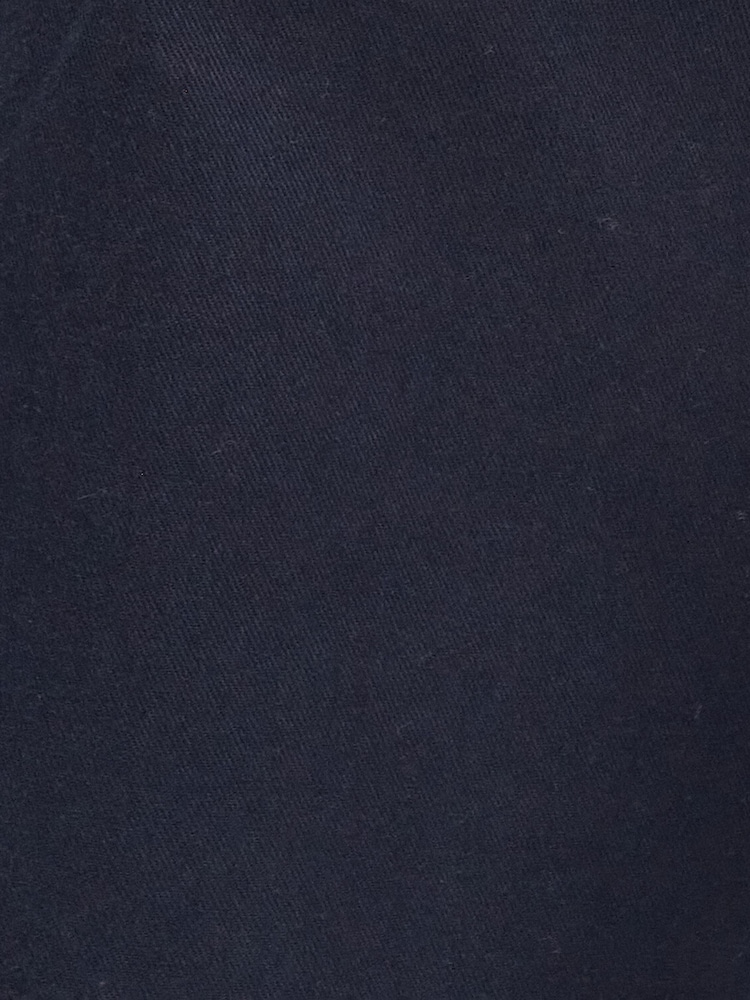 כחול  - ®Barbour מכנסיים בגזרה מחויטת במראה משופשף - תמונה 7 מתוך 7