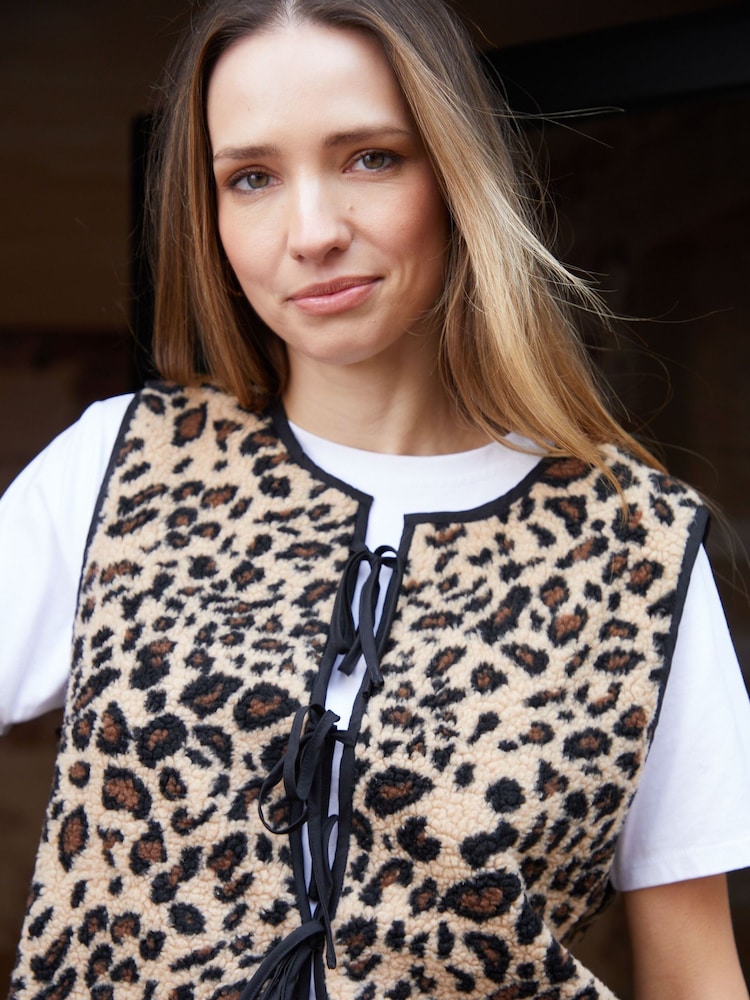 Threadbare Animal Tie Front Borg Gilet - Image 4 of 4