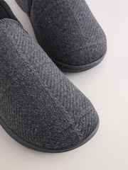 Black Closed Back Slippers - Image 4 of 5