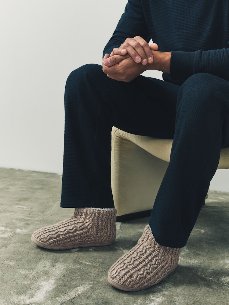 Neutral Knitted Boot Slippers - Image 2 of 7 Neutral Knitted Boot Slippers - Image 2 of 7