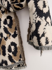 Animal Midweight Scarf - Image 5 of 5