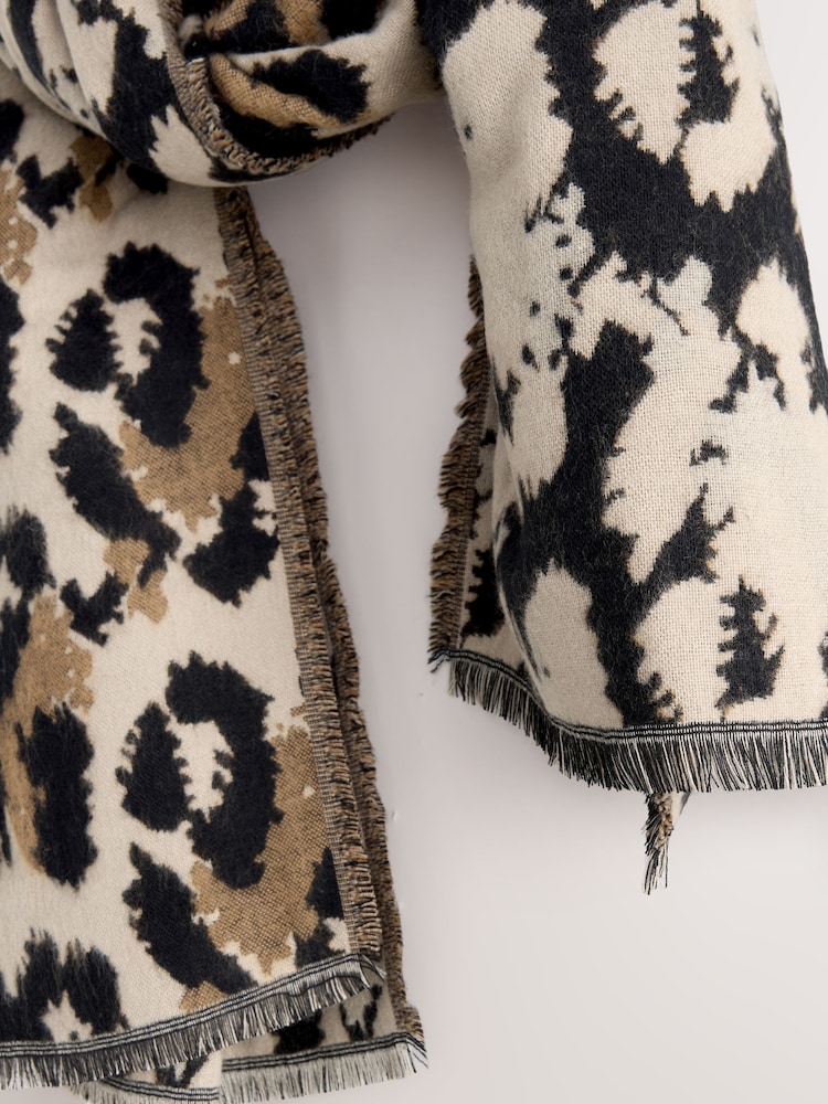 Animal Midweight Scarf - Image 5 of 5