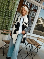 Black White Floral Print Midweight Scarf - Image 2 of 6