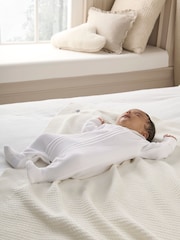 Mamas & Papas 100% Cotton Velour White Sleepsuit - Imagen 3 de 6