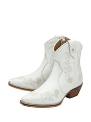 Ravel White Leather Cowboy Boots - Image 2 of 4
