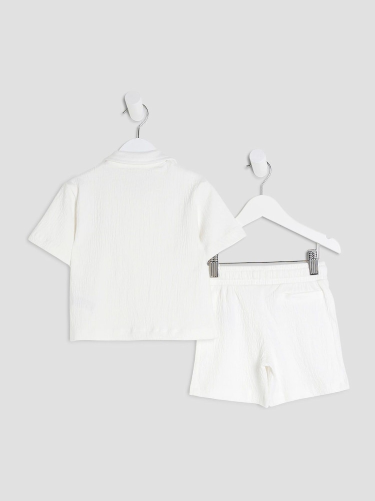 River Island White Boys Textured Revere Shirt amd Short Set - Image 2 of 5