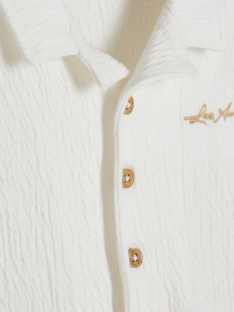 River Island White Boys Textured Revere Shirt amd Short Set - Image 4 of 5