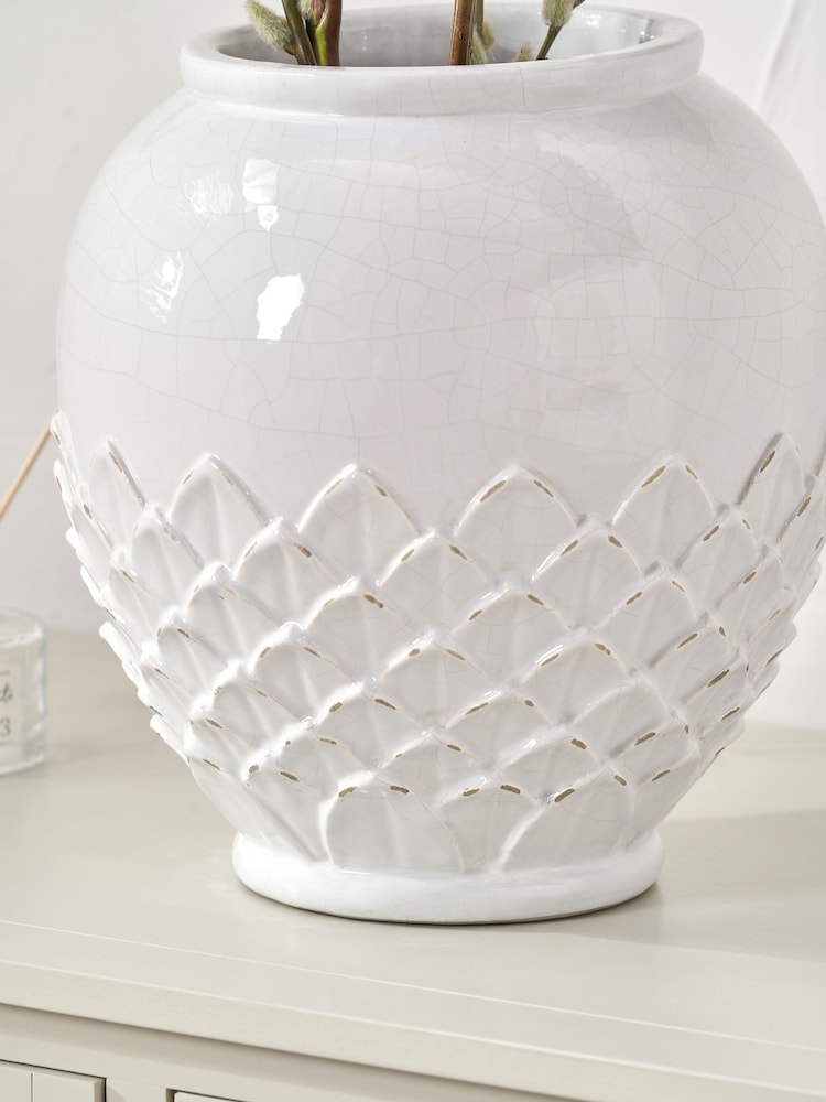 Pacific Lifestyle White Leaf Detail Stoneware Vase - Image 2 of 5