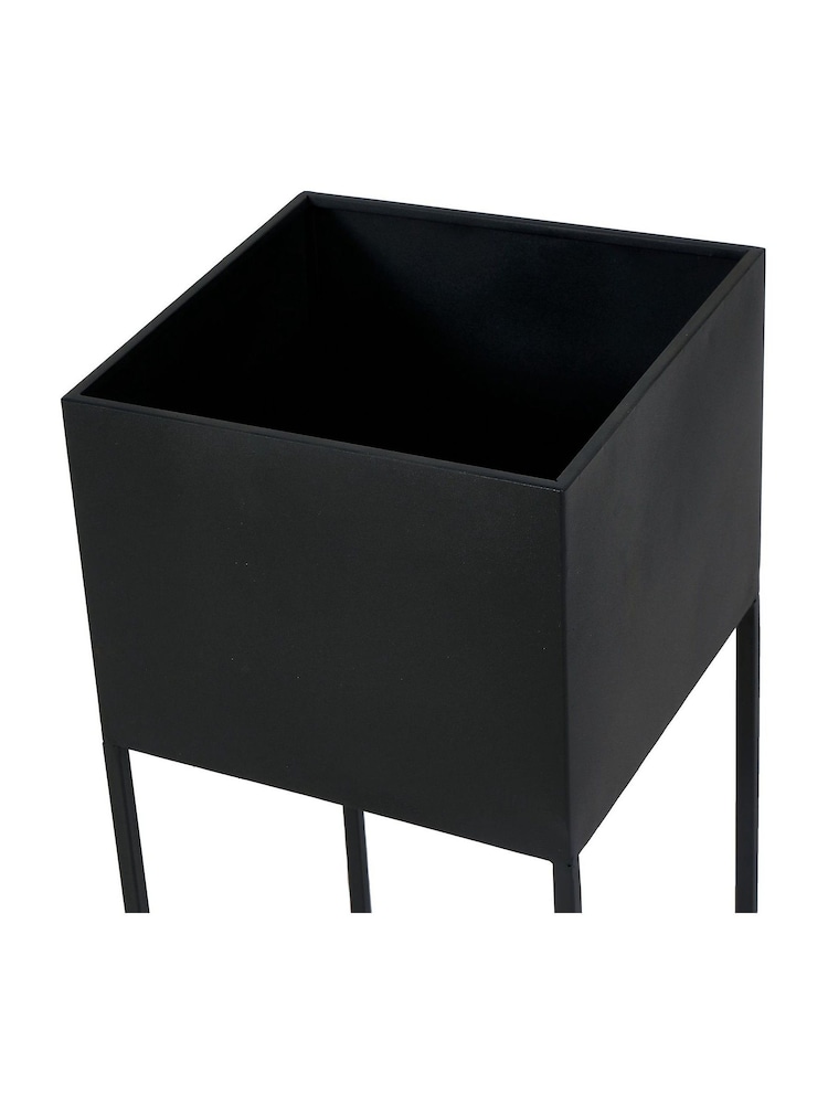 Pacific Lifestyle 2 Pack Black Metal Planters - Image 2 of 5