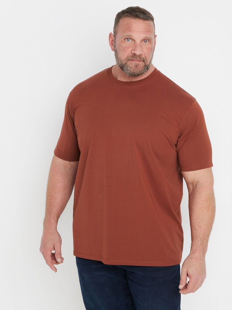 Червоний - BadRhino Big & Tall Soft Touch T-Shirt - Image 1 of 7
