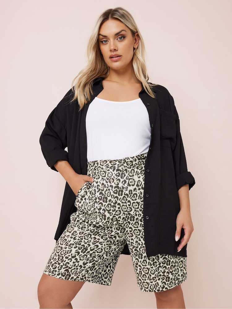 Yours Curve Animal Linen Bermuda Shorts - Image 1 of 5