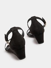 Yours Curve Black Extra-Wide Fit Two Part Low Wedges - Image 4 of 5