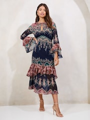Lipsy – Placement – bedrucktes Midikleid mit Trompetenärmeln und Rüschendetail - Bild 1 von 4